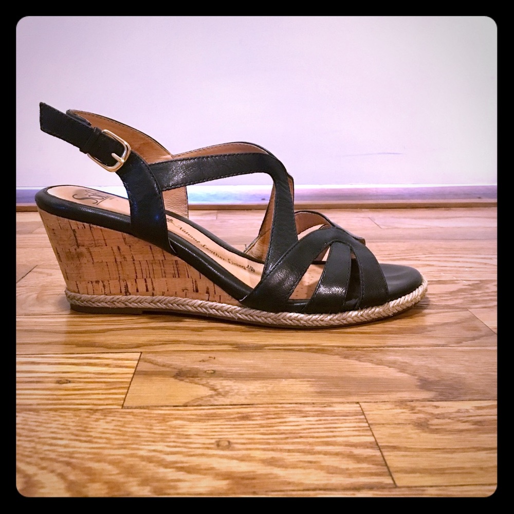 Sofft Black Wedge Sandals